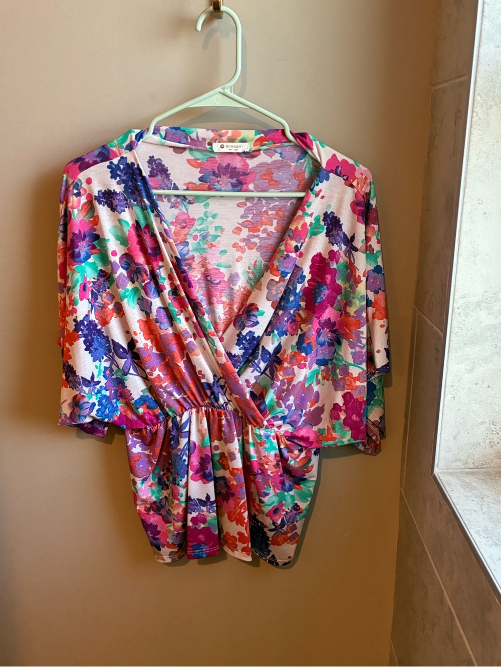 Bombom Floral Lightweight Top in Pink, Purple & Teal